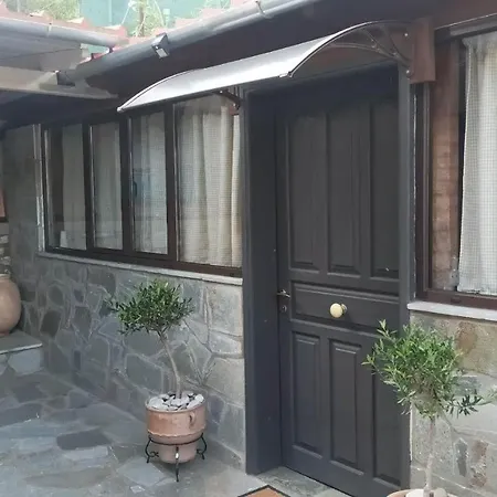 Αυθεντικό Πετρινο Στην Ναύπακτο Apartment Nafpaktos Exterior photo