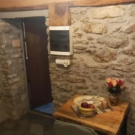 Αυθεντικό Πετρινο Στην Ναύπακτο Apartment Nafpaktos Exterior photo