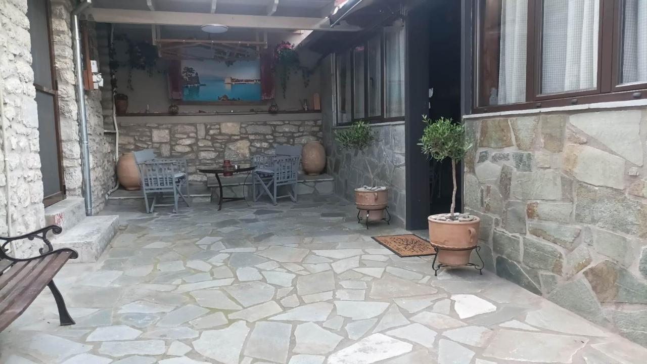 αυθεντικό πετρινο στην ναύπακτο * Nafpaktos