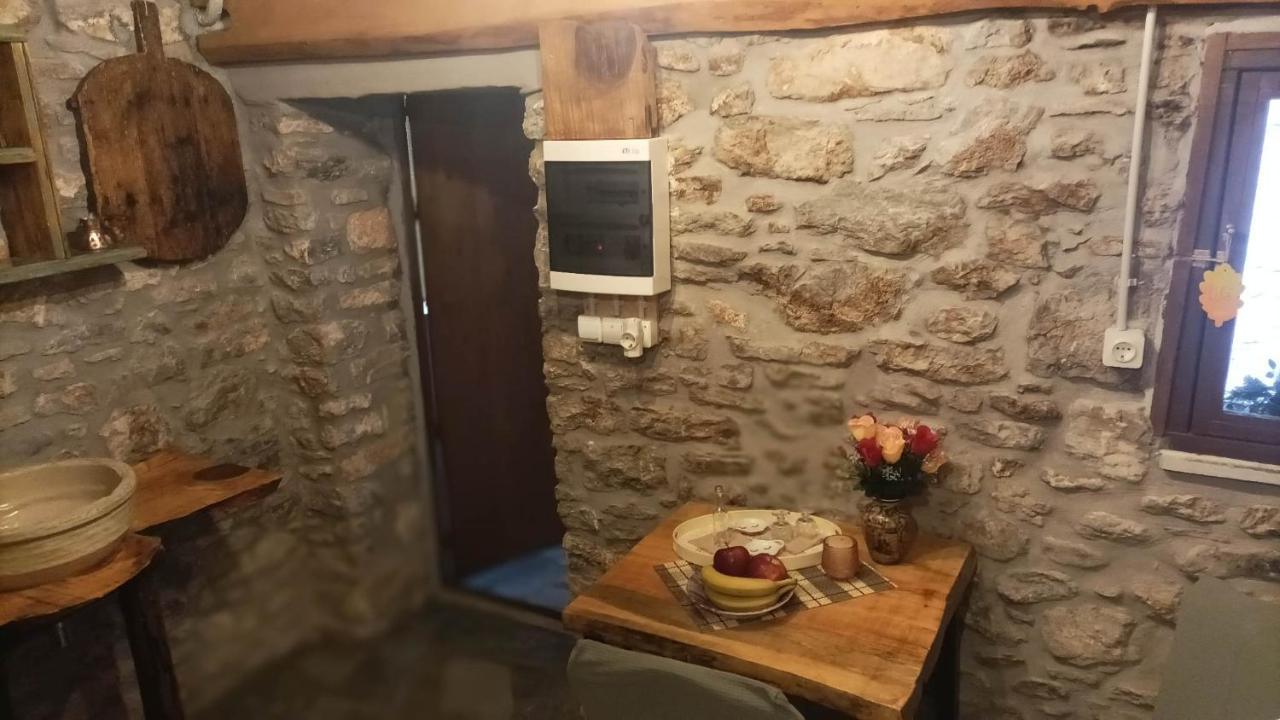 Apartment αυθεντικό πετρινο στην ναύπακτο