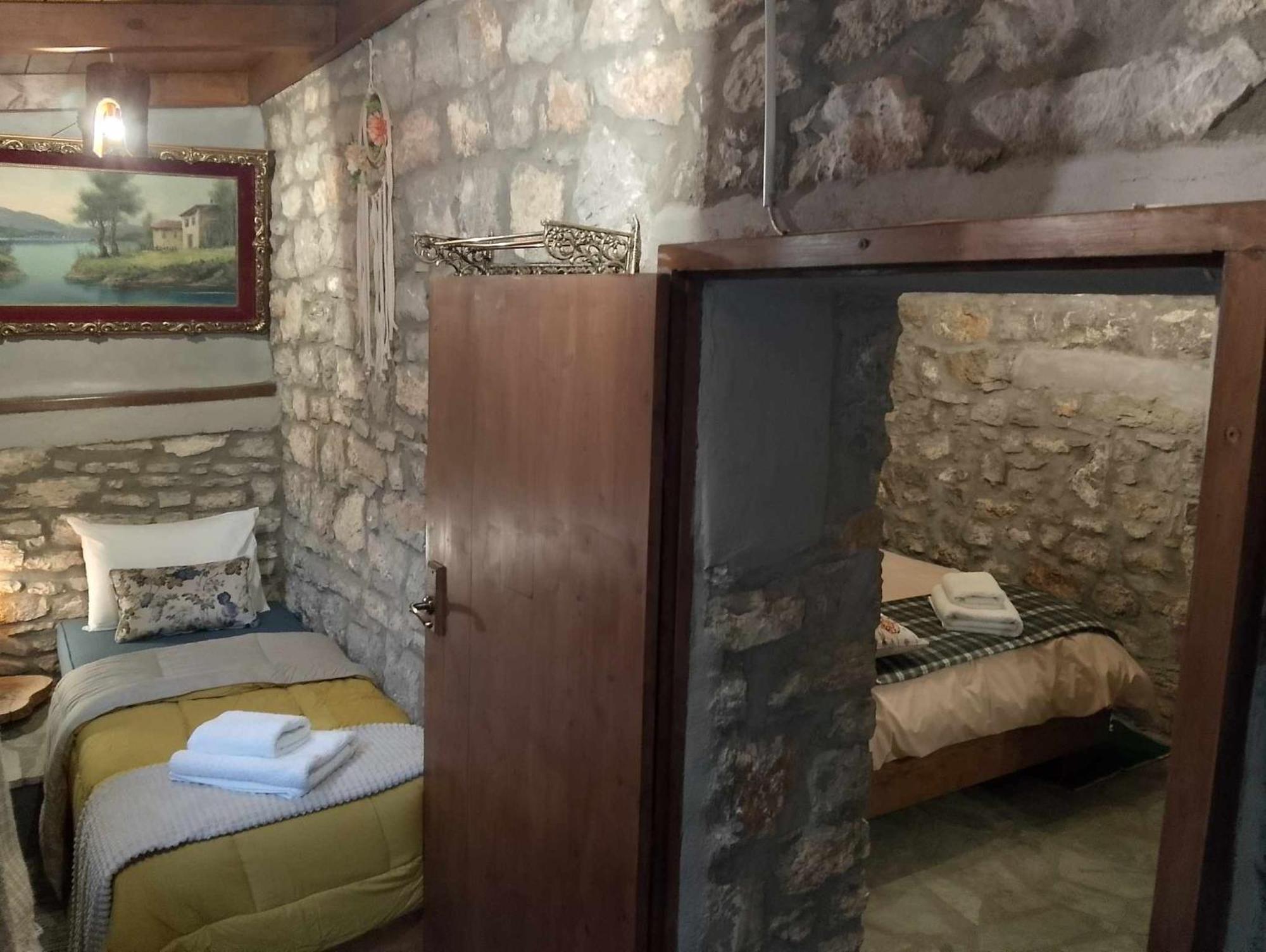 αυθεντικό πετρινο στην ναύπακτο Apartment *